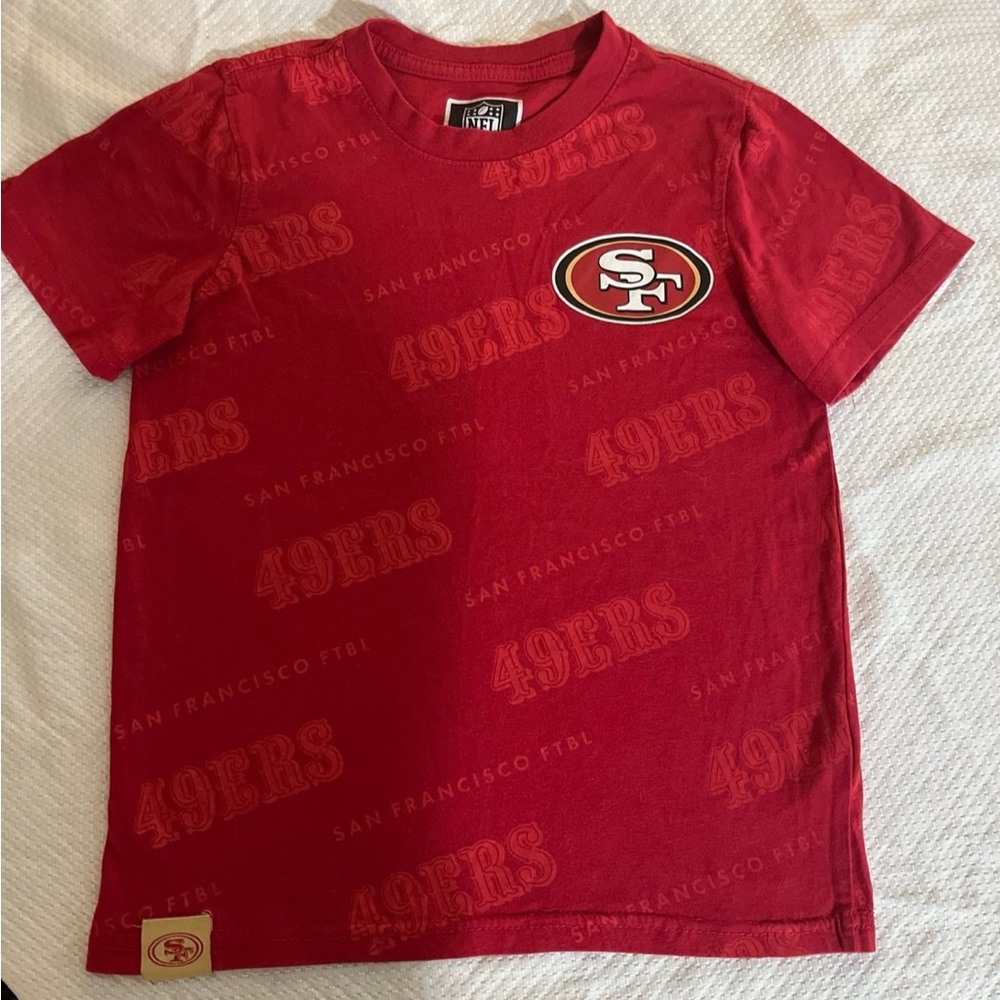 Size 8 kids San Francisco 49ers NfL shirt